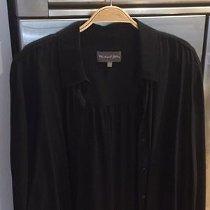 Michael Stars long button down blouse